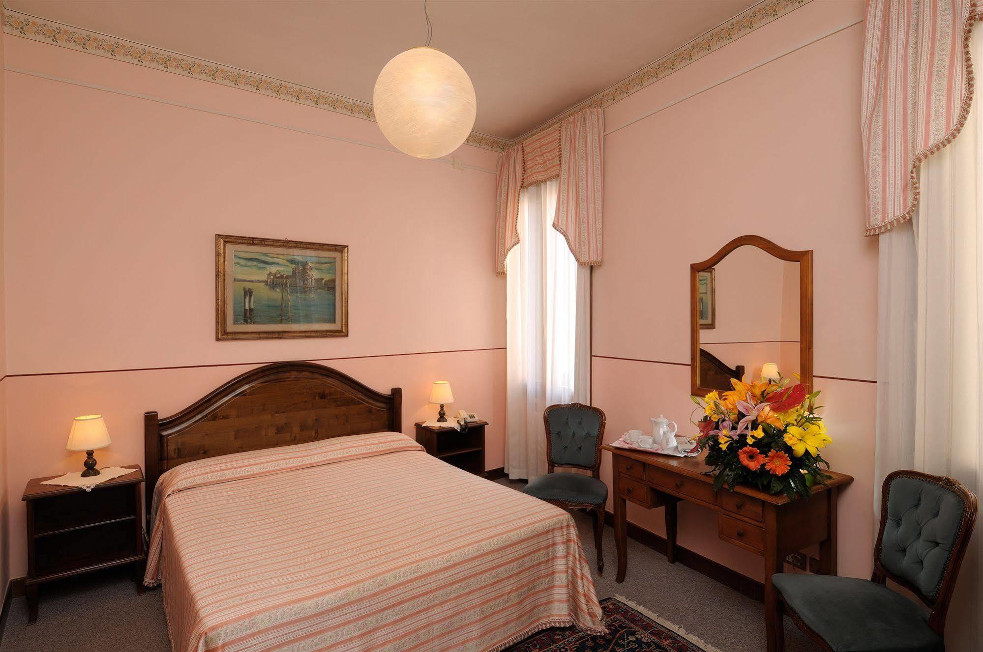 De L'Alboro Hotel Venice Exterior photo